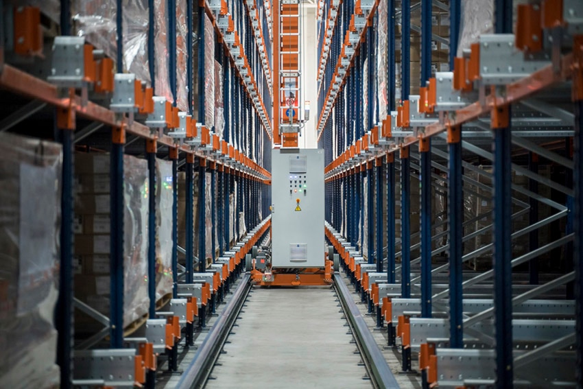 Spoločnosť Finieco oživuje svoju logistiku zavedením nového automatického skladu Spoločnosť Finieco oživuje svoju logistiku zavedením nového automatického skladu