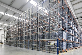 Systém Pallet Shuttle je dokonalým riešením pre vybavenie medziskladu