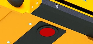 Uzamykací systém kyvadlového/vysokozdvižného vozíka