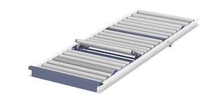 Držiaky paliet zadržiavajú alebo oddeľujú palety v spádových valčekových regáloch